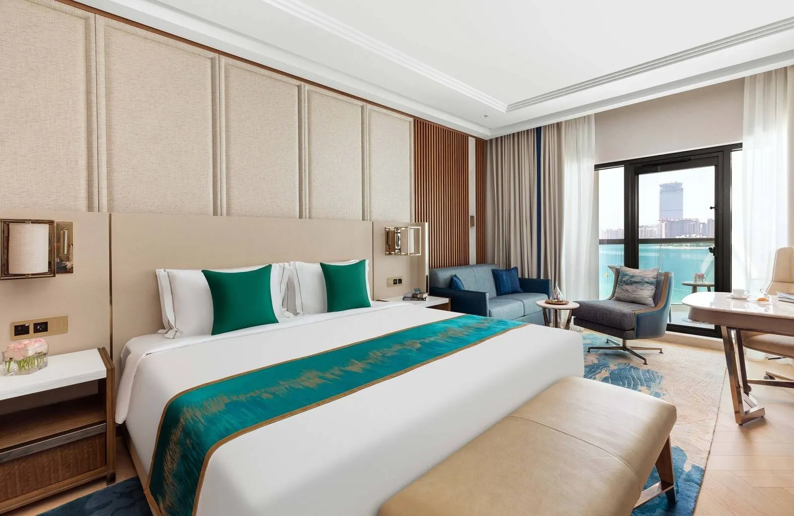 Taj Exotica Resort & Spa, The Palm 5*