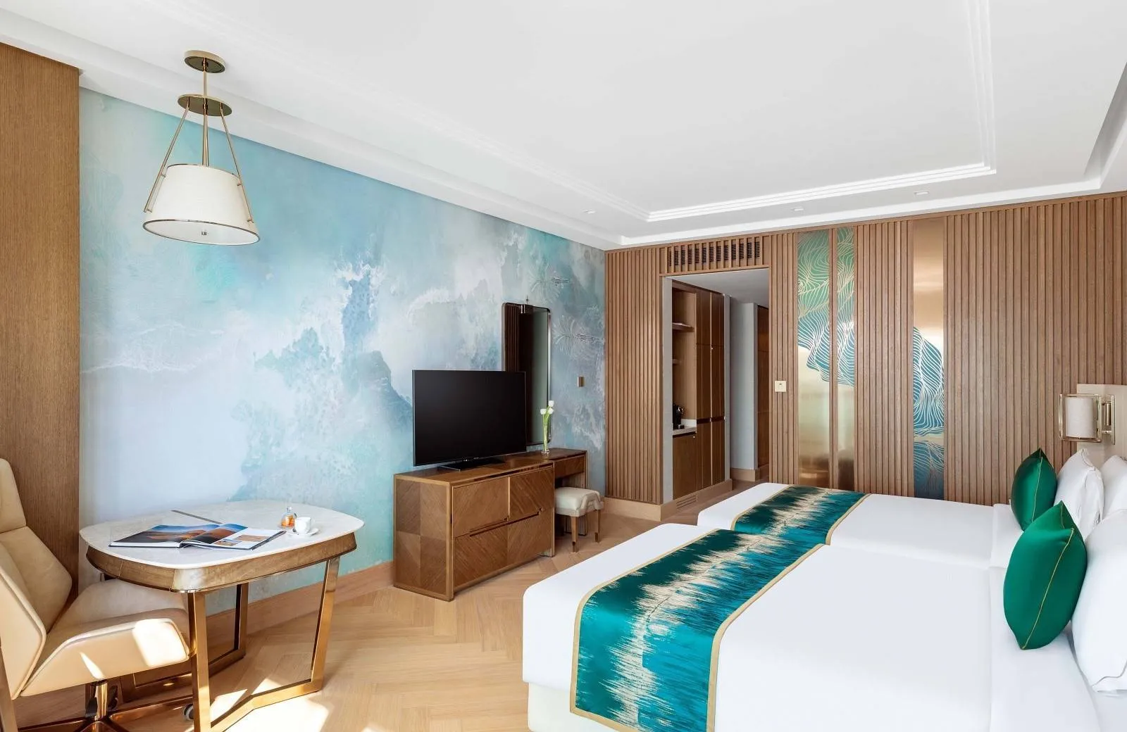 Taj Exotica Resort & Spa, The Palm 5*