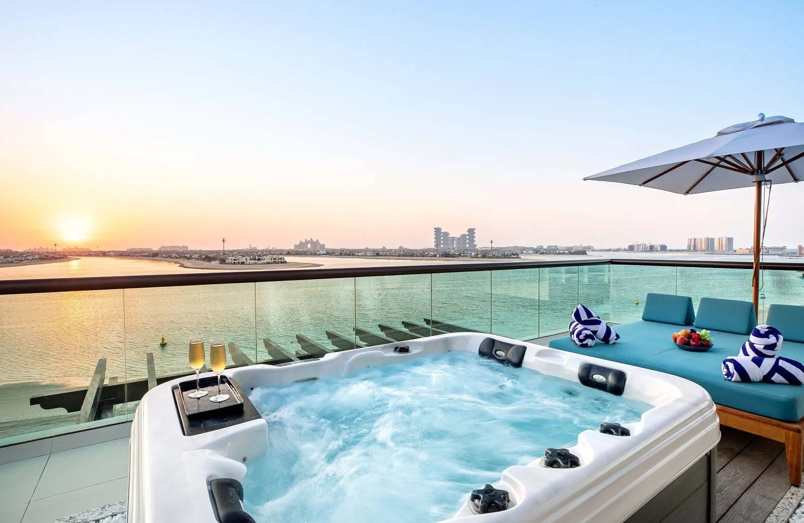 Taj Exotica Resort & Spa, The Palm 5*