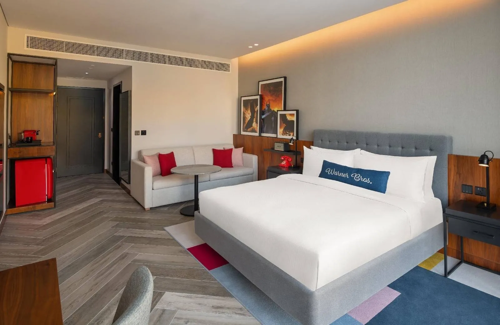 The WB Abu Dhabi, Curio Collection by Hilton 5*