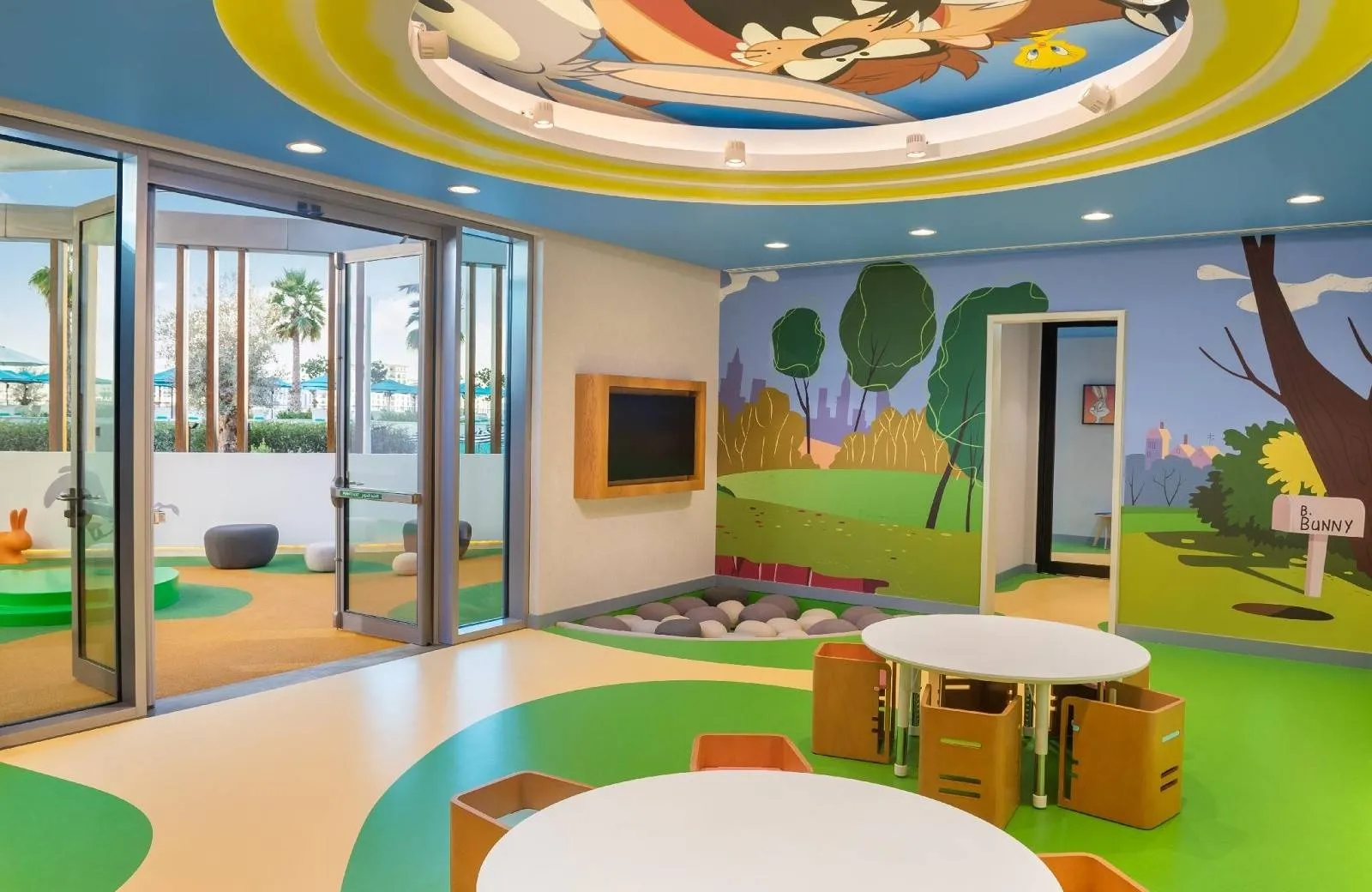 The WB Abu Dhabi, Curio Collection by Hilton 5*