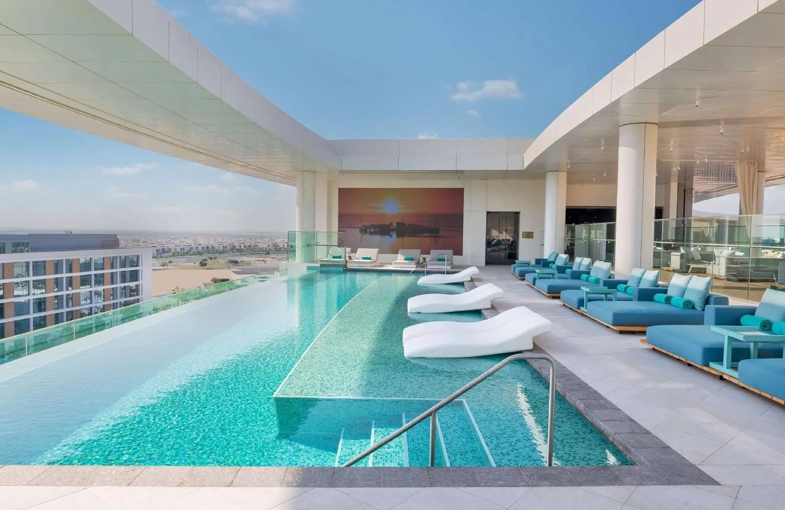 The WB Abu Dhabi, Curio Collection by Hilton 5*