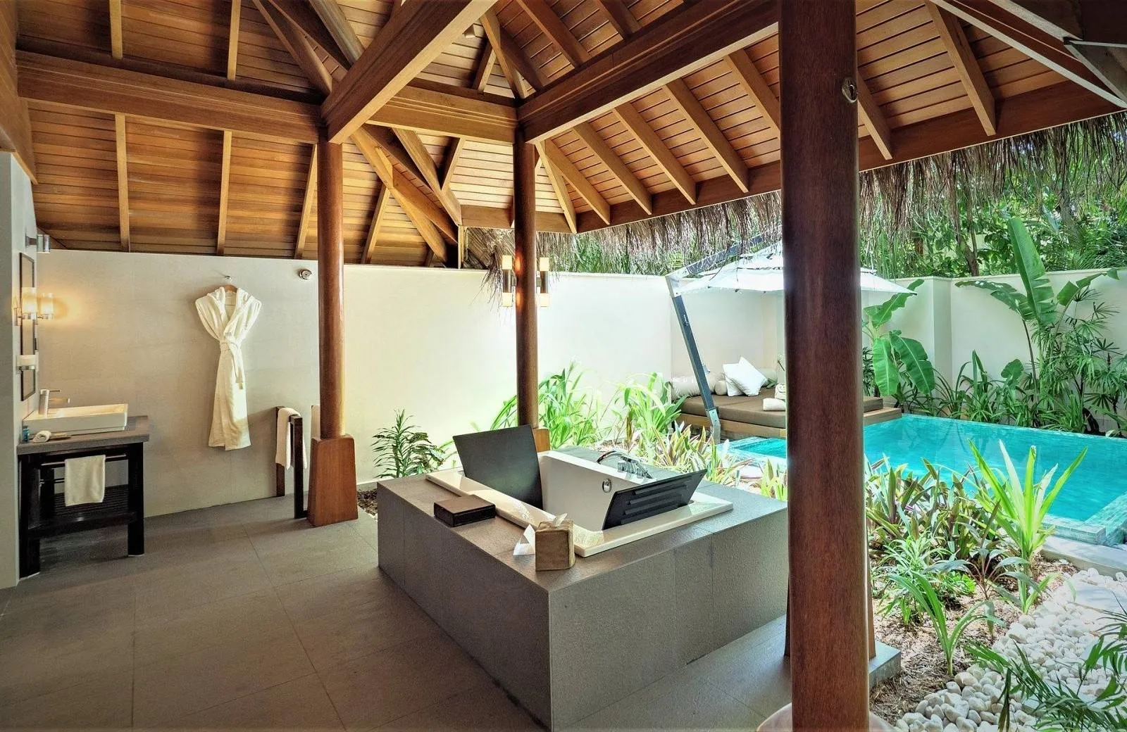Huvafen Fushi Maldives 5*