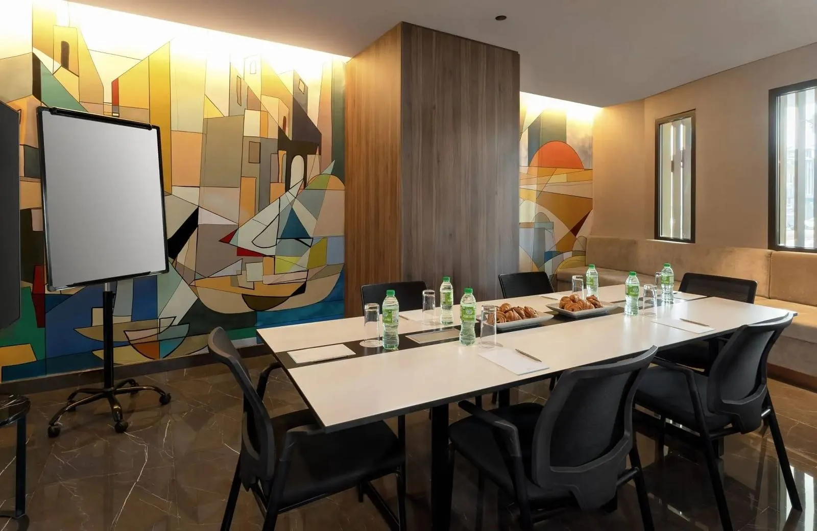 Hyatt Centric Jumeirah Dubai 5*