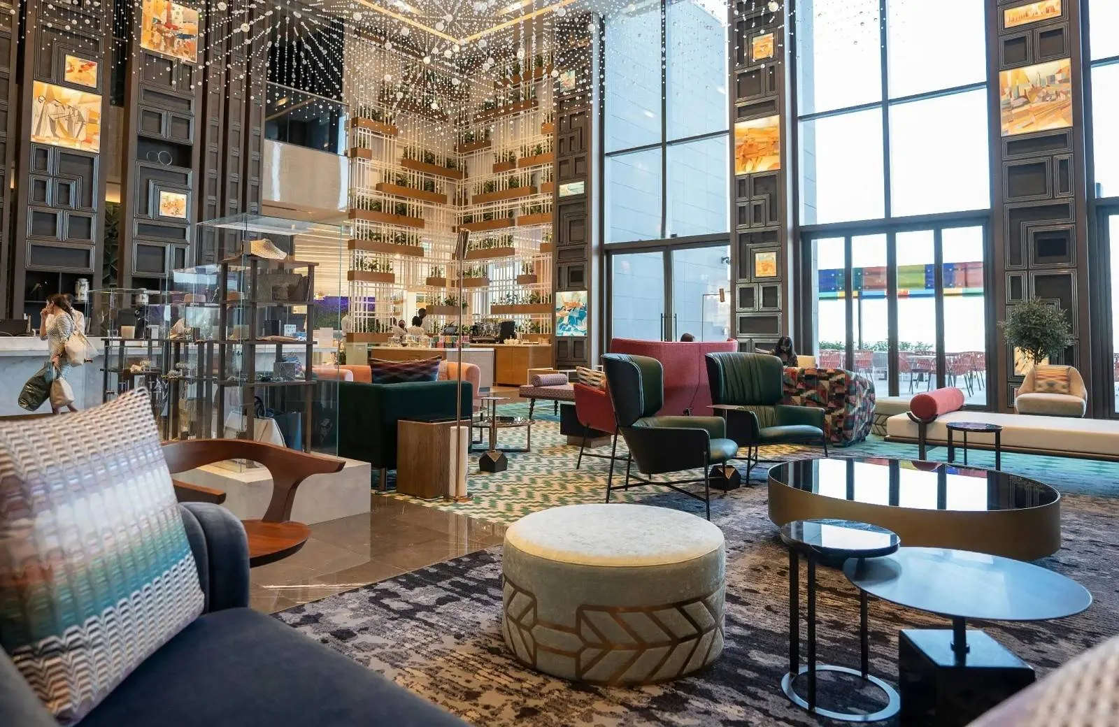 Hyatt Centric Jumeirah Dubai 5*