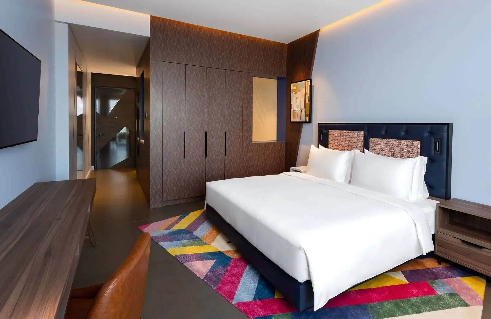Hyatt Centric Jumeirah Dubai 5*