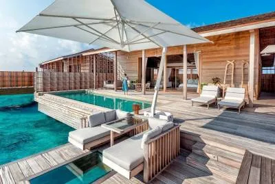 Kudadoo Maldives Private Island 5*