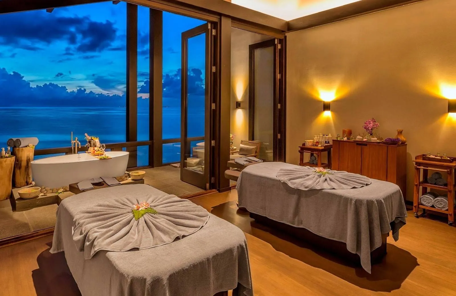 Kudadoo Maldives Private Island 5*