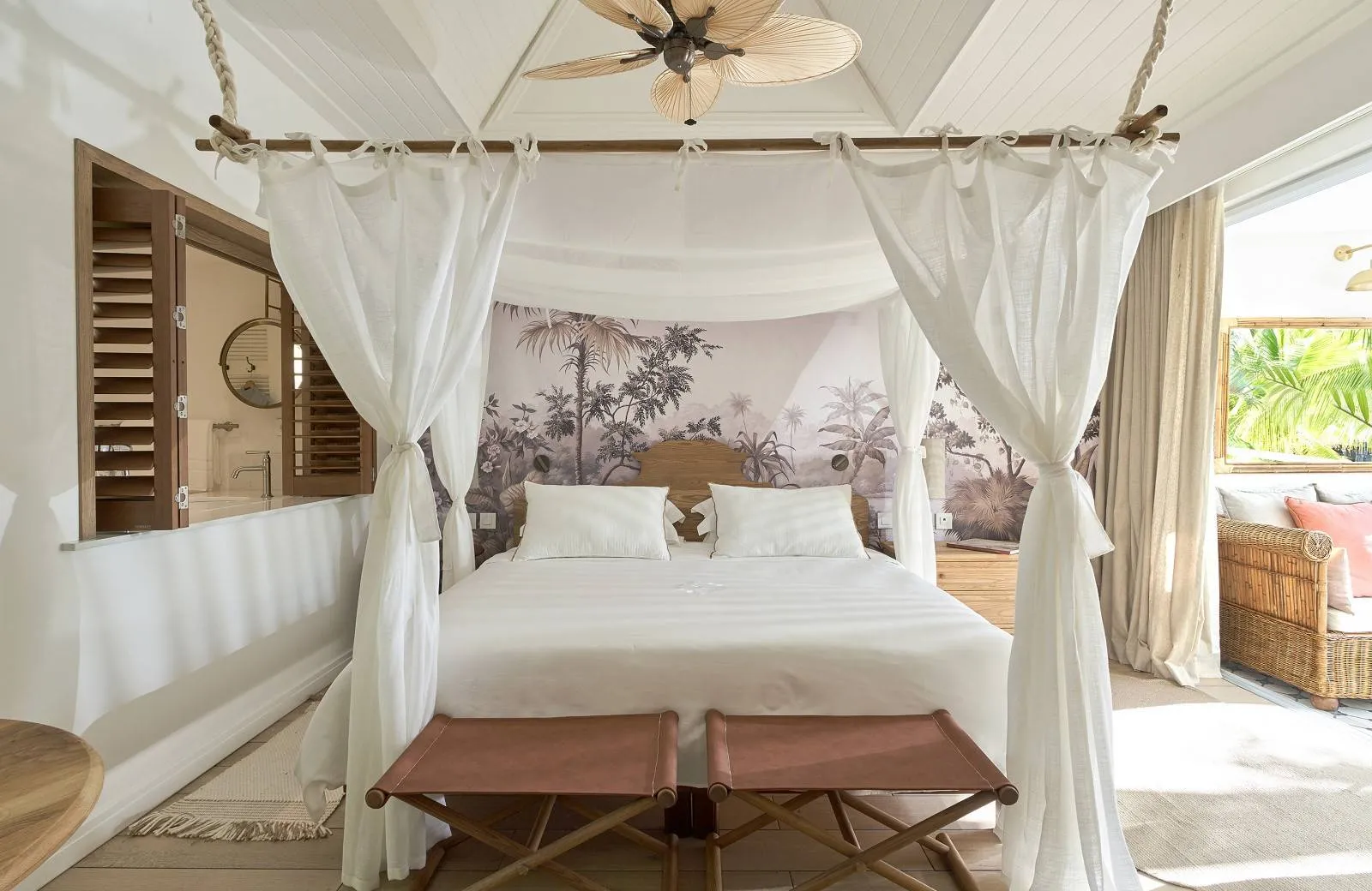 Paradise Cove Boutique Hotel 5*