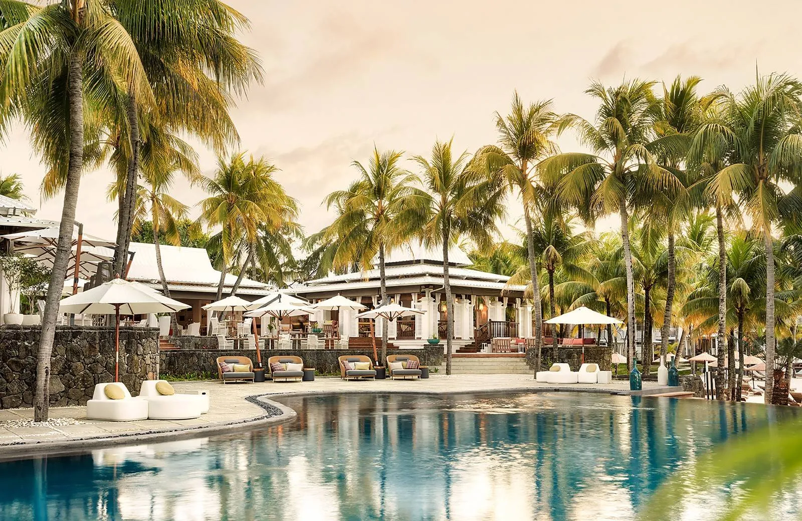 Paradise Cove Boutique Hotel 5*