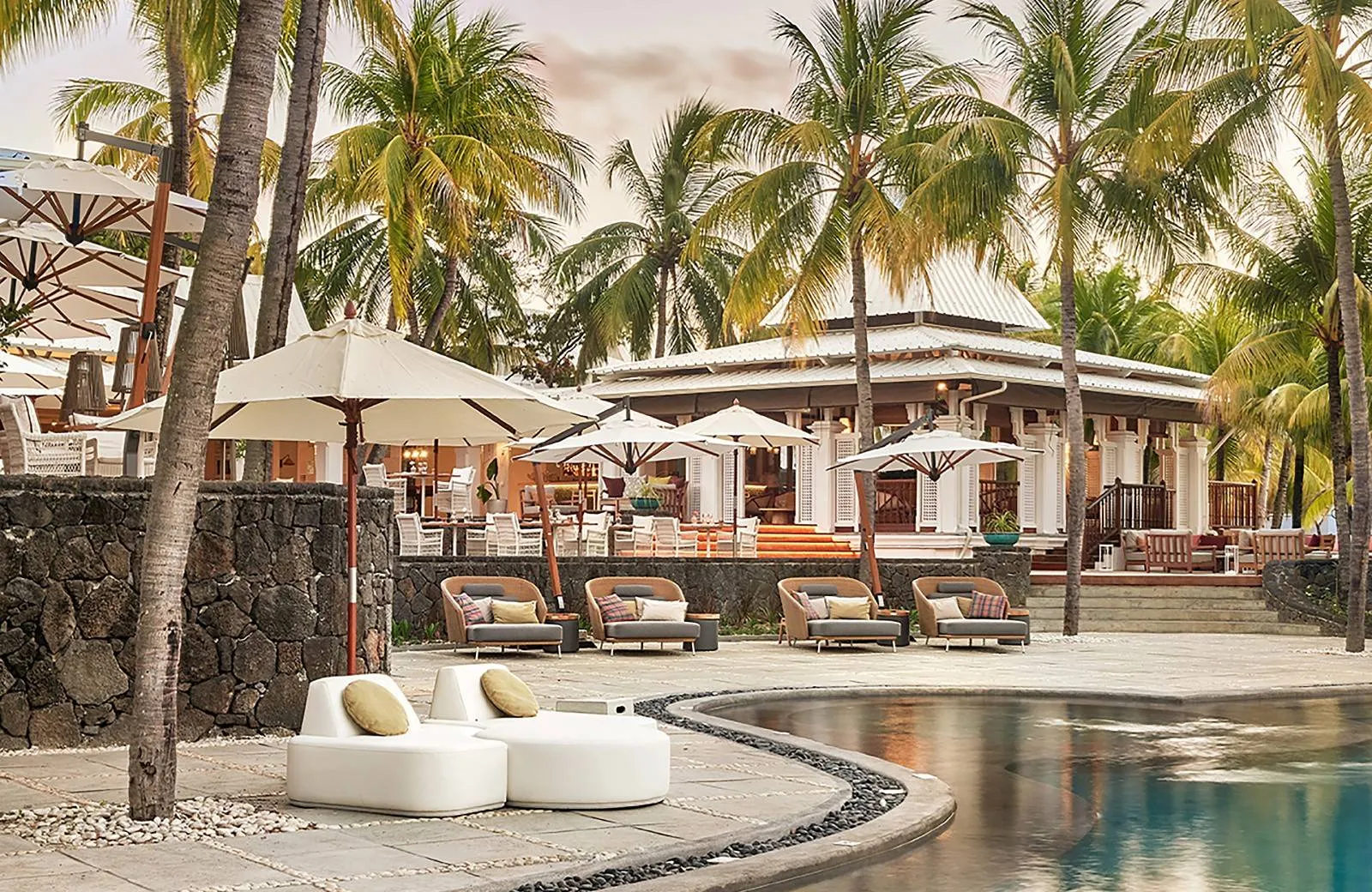 Paradise Cove Boutique Hotel 5*