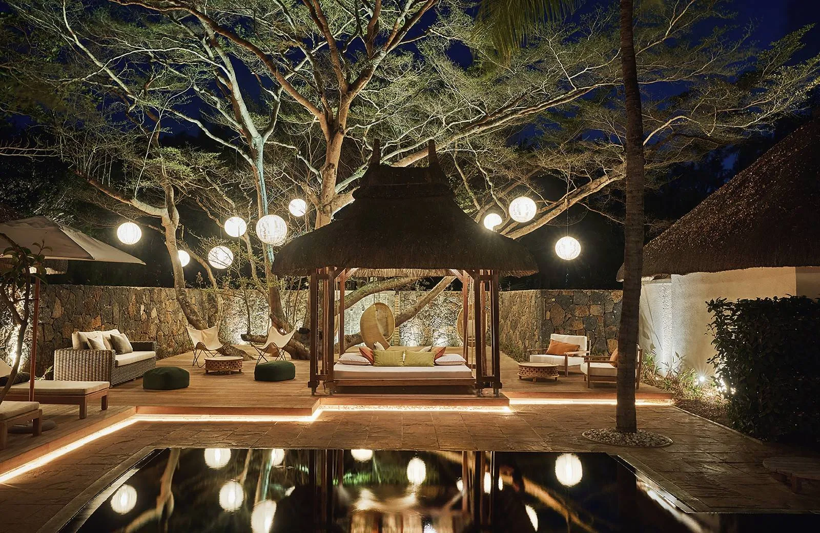 Paradise Cove Boutique Hotel 5*