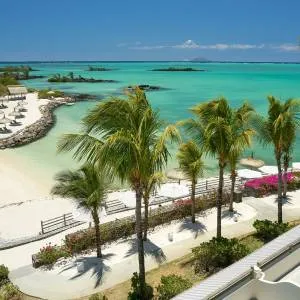 Lagoon Attitude Hotel 4*