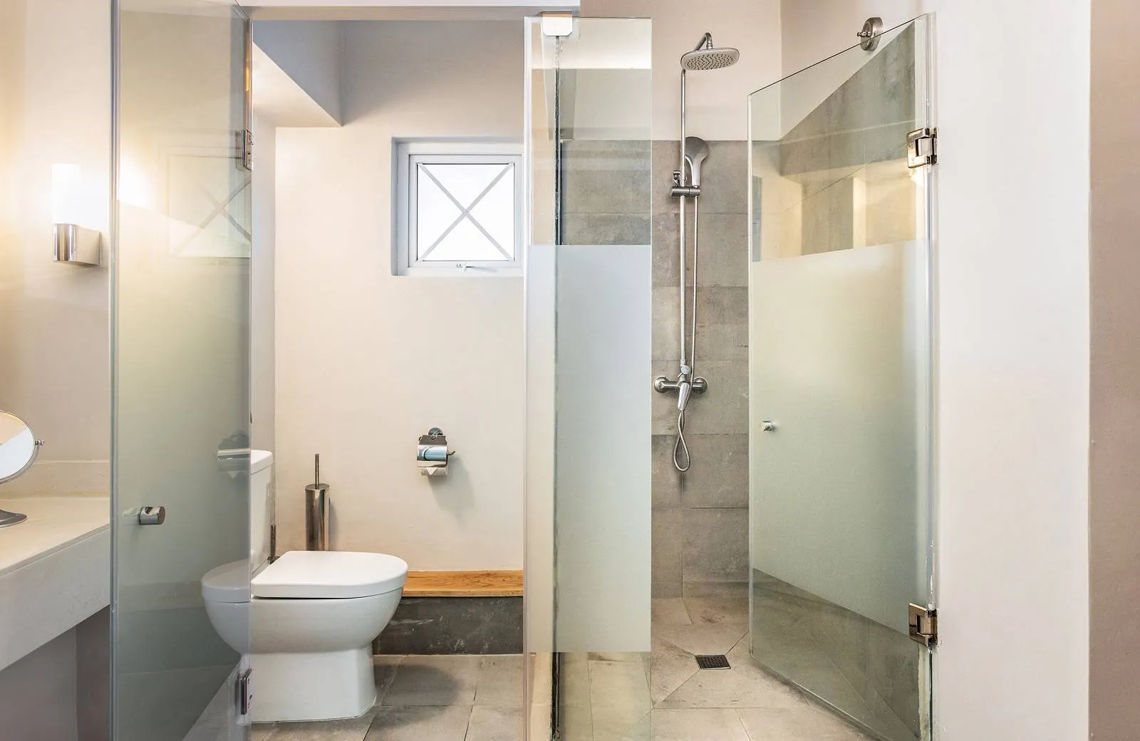 Lagoon Attitude Hotel 4*