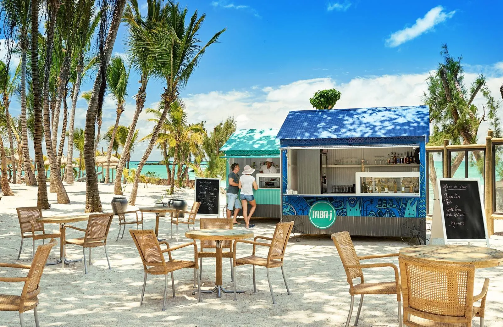 Lagoon Attitude Hotel 4*