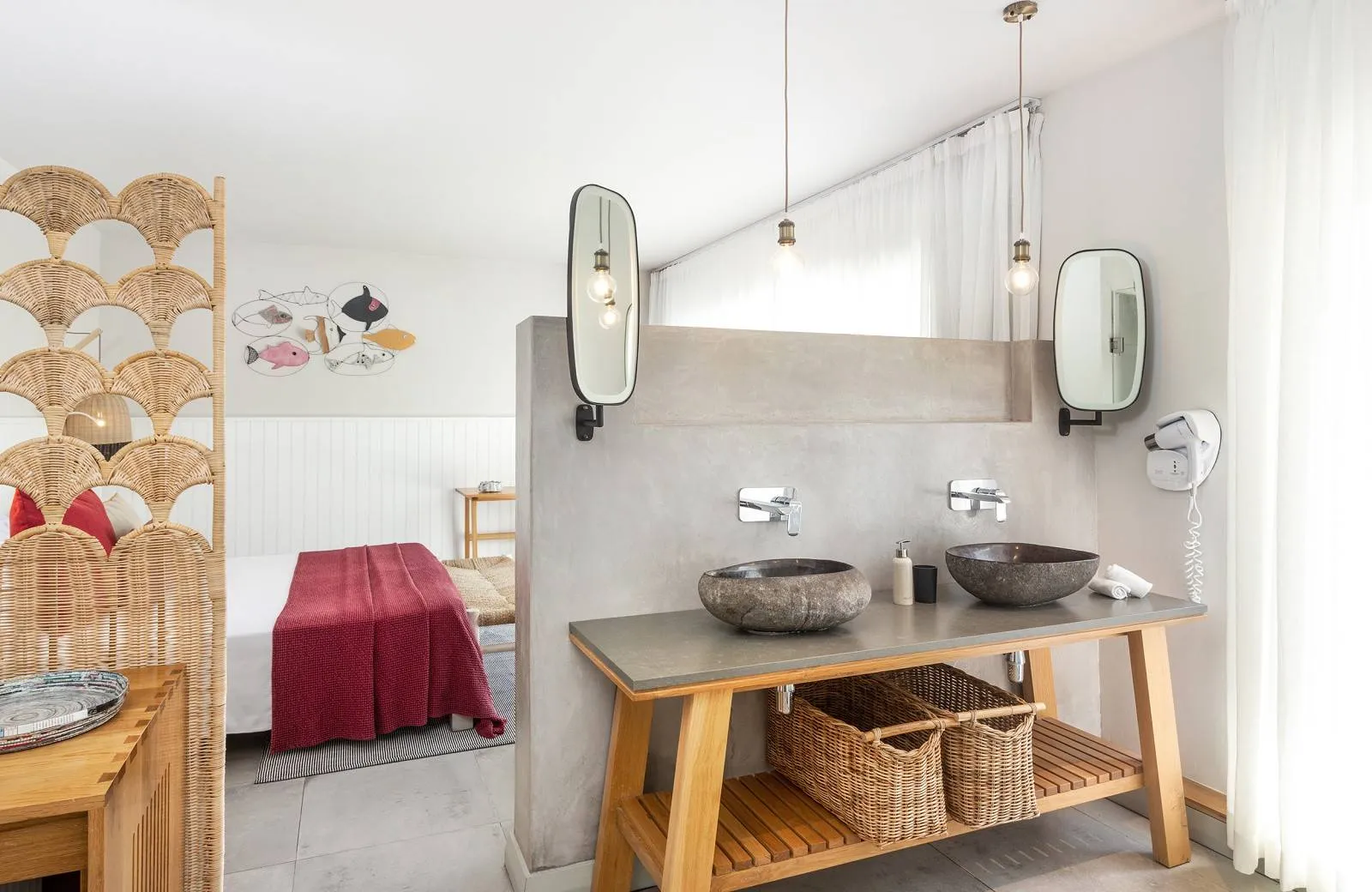 Lagoon Attitude Hotel 4*