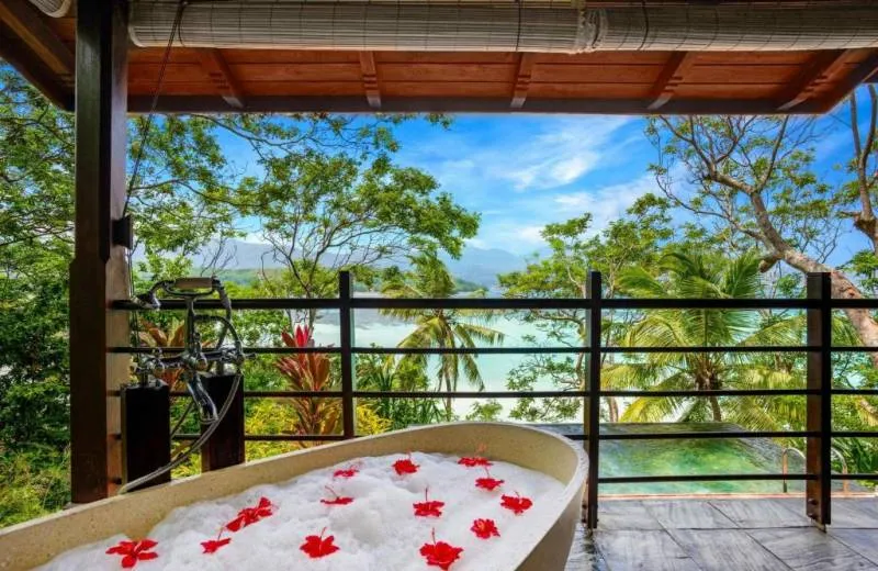 JA Enchanted Island Resort 5*