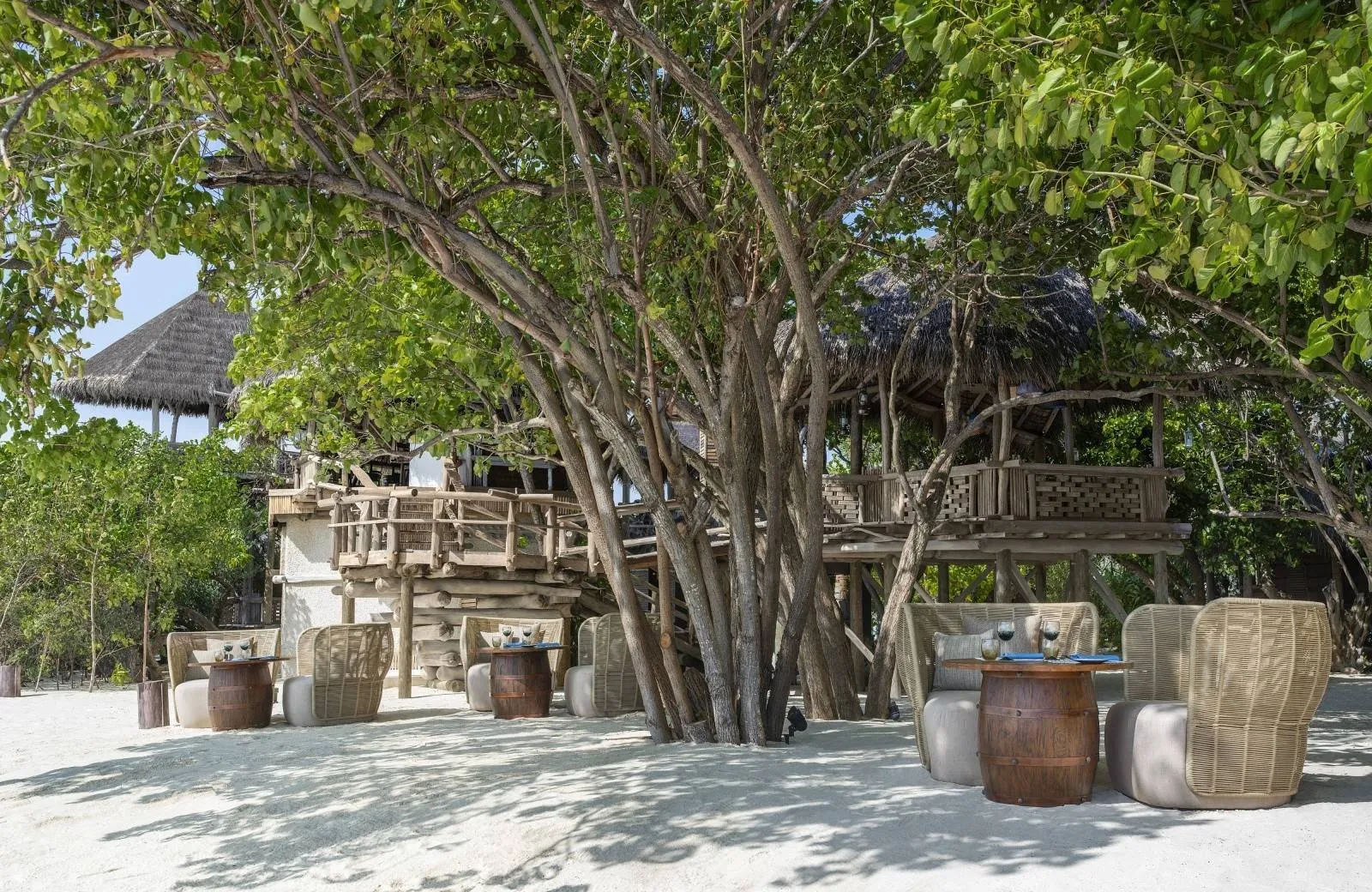 JW Marriott Maldives Resort & Spa 5*