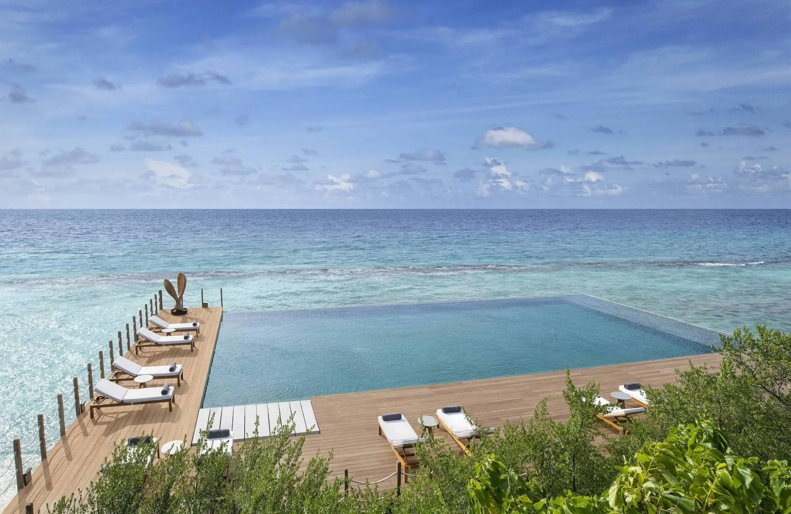 JW Marriott Maldives Resort & Spa 5*