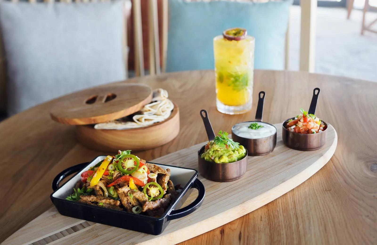 Movenpick Resort Al Marjan Island 5*