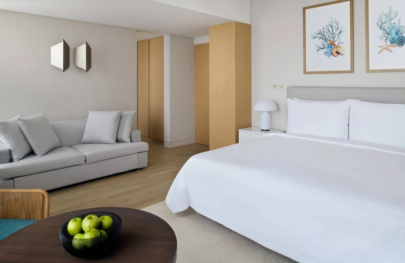 Movenpick Resort Al Marjan Island 5*