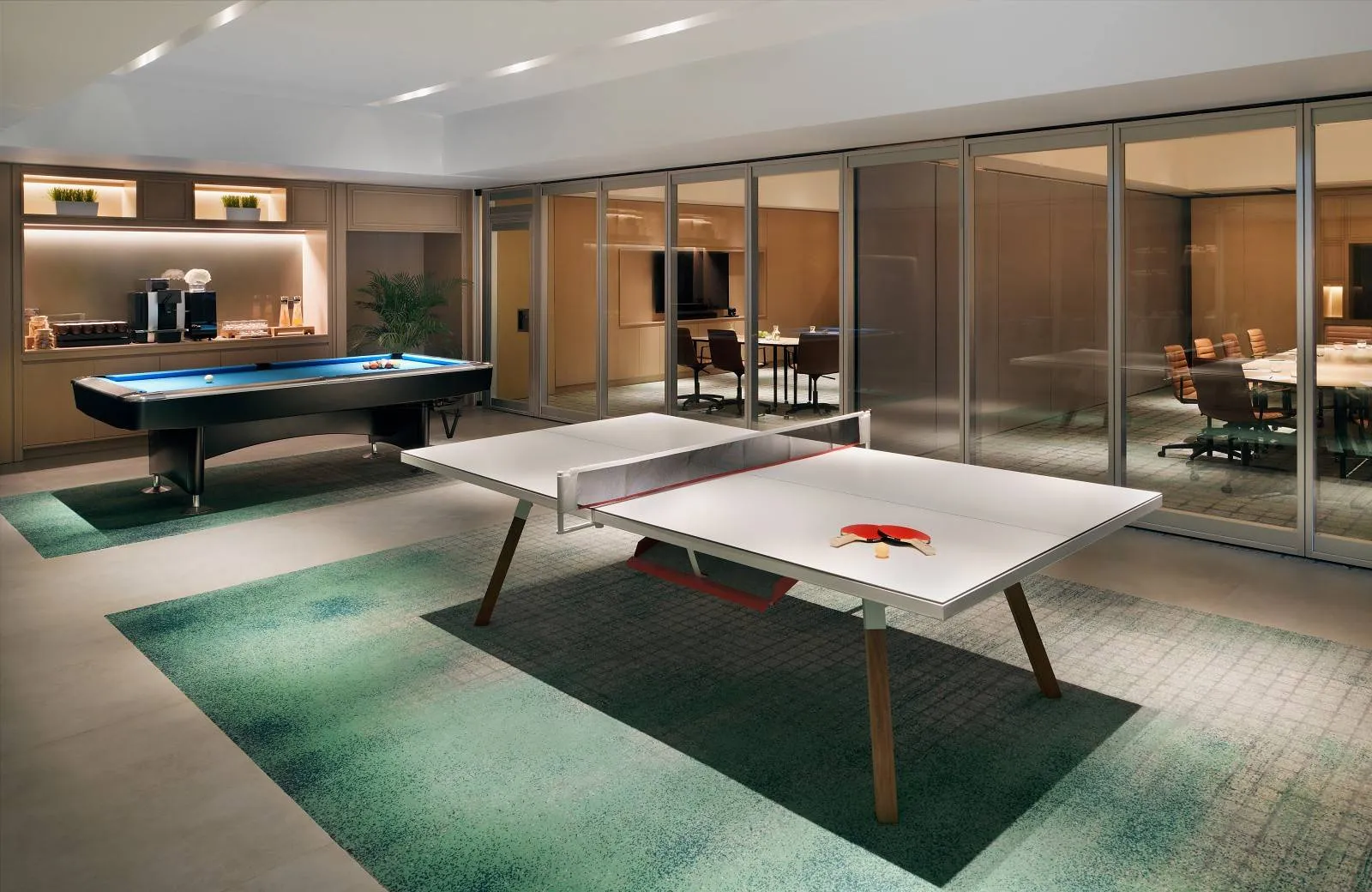 Movenpick Resort Al Marjan Island 5*