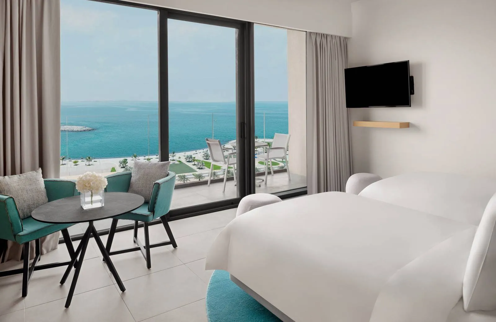 Movenpick Resort Al Marjan Island 5*