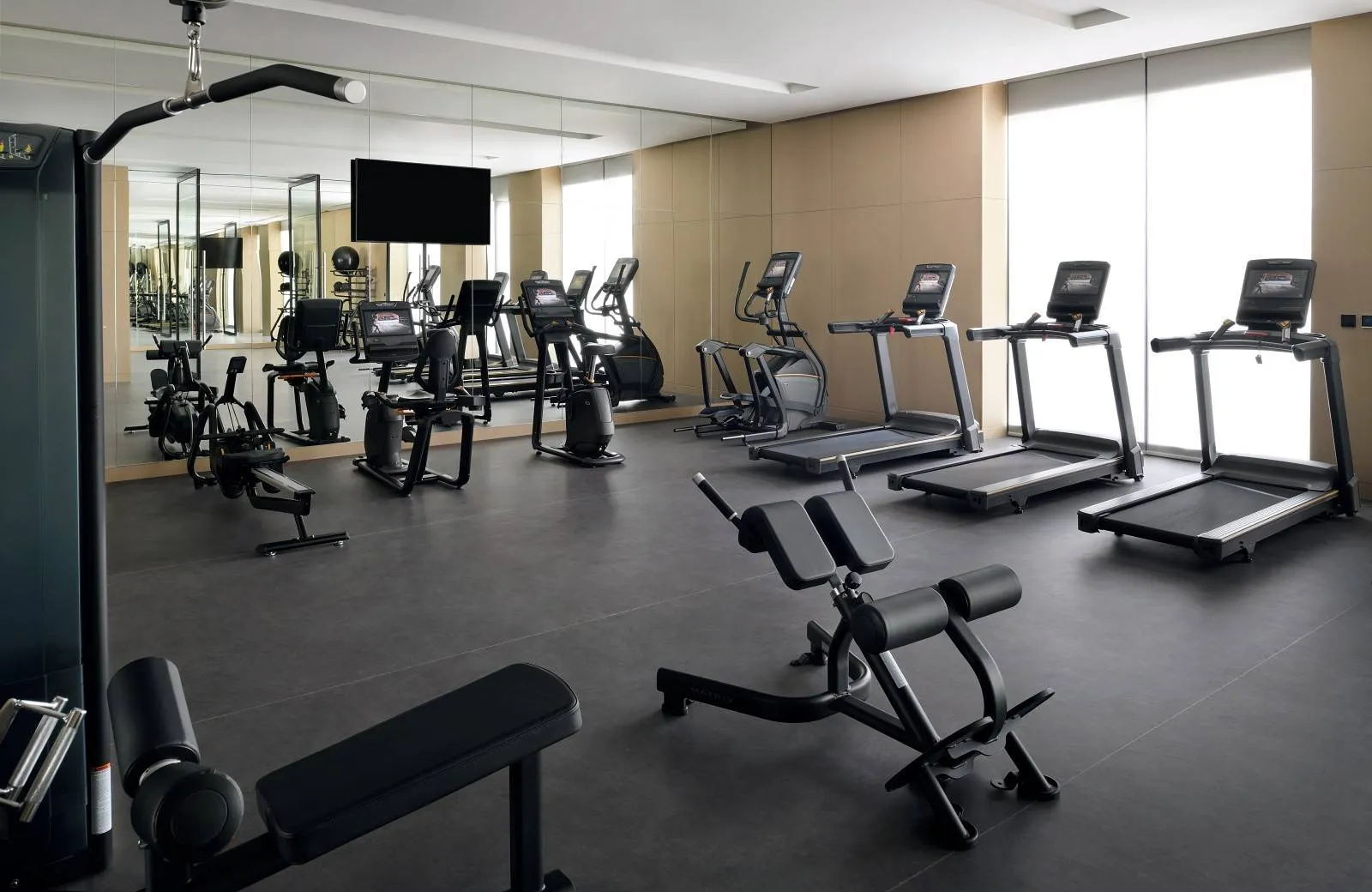 Movenpick Resort Al Marjan Island 5*