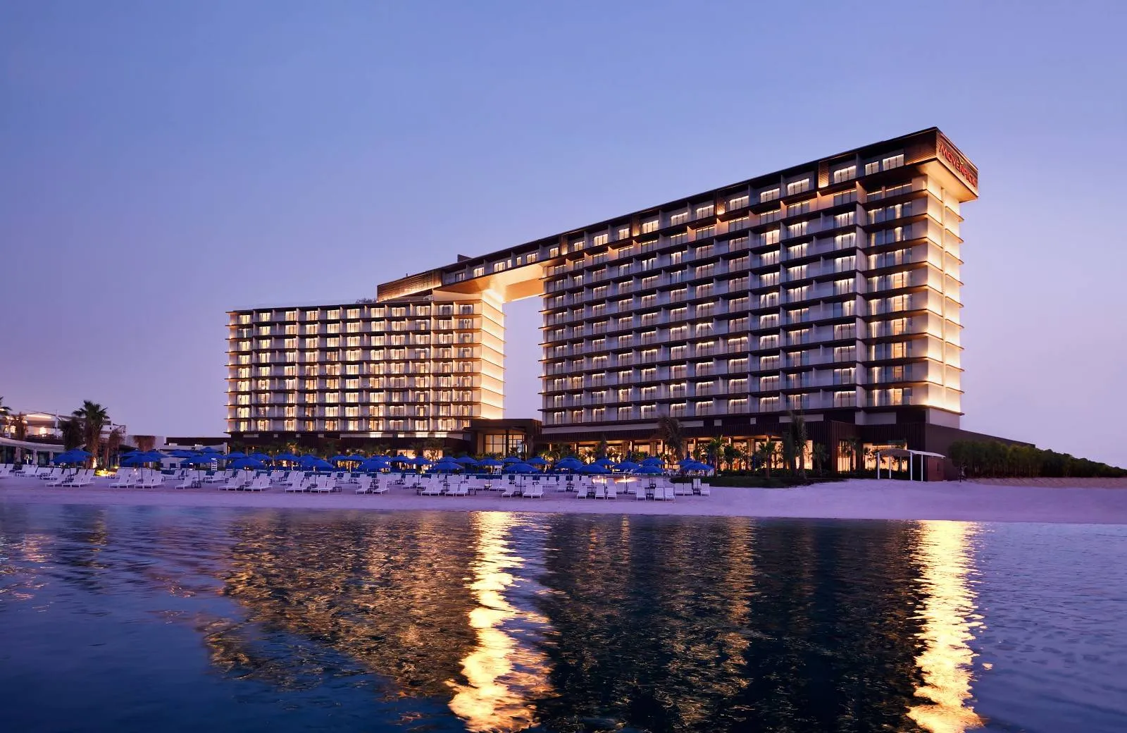 Movenpick Resort Al Marjan Island 5*