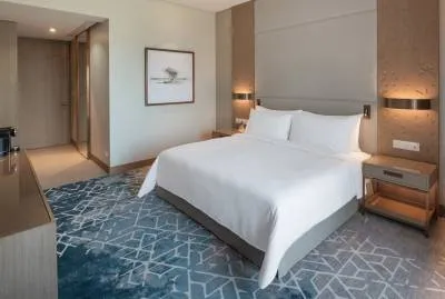 Palace Beach Resort Fujairah 5*