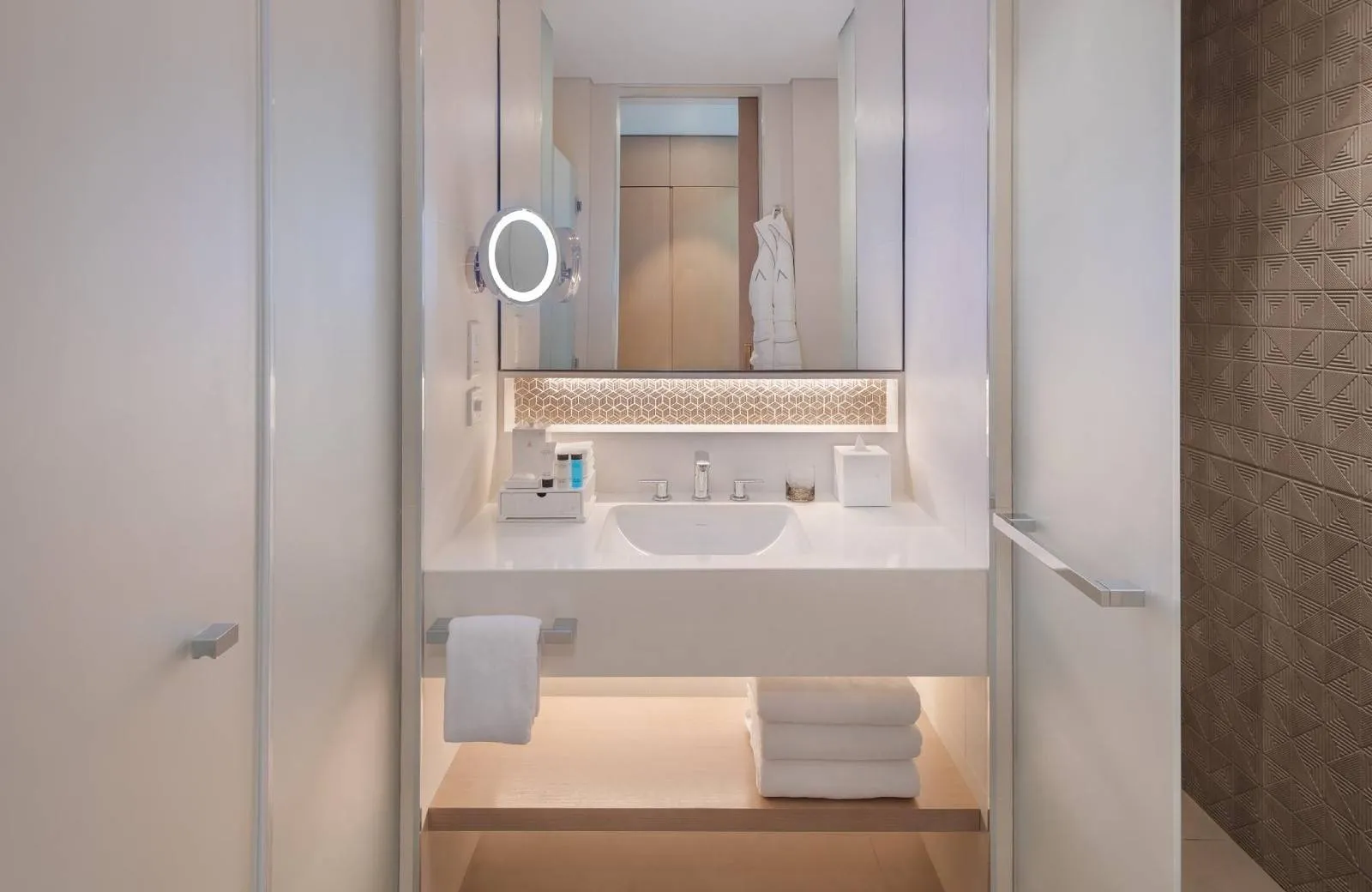 Palace Beach Resort Fujairah 5*