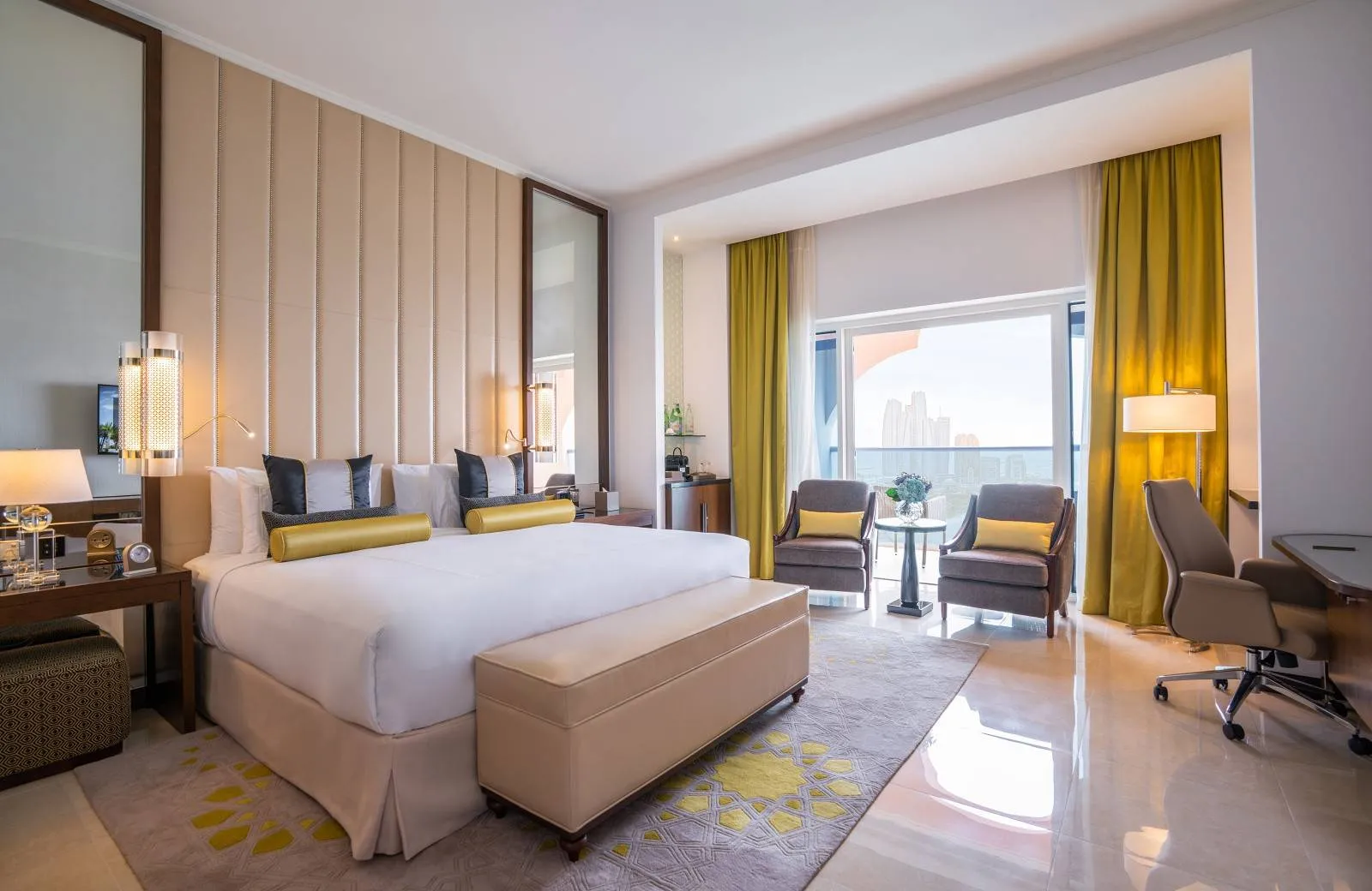 Rixos Marina Abu Dhabi 5*