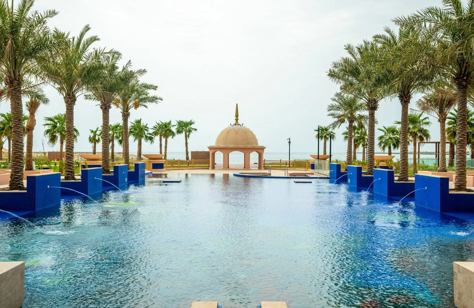 Rixos Marina Abu Dhabi 5*