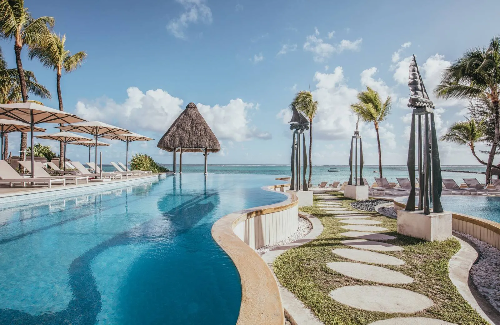 Ambre, A Sunlife Resort 4*