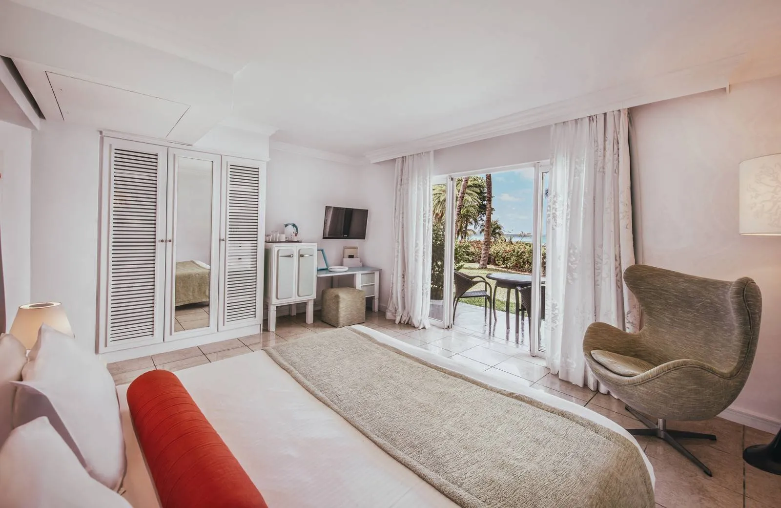 Ambre, A Sunlife Resort 4*