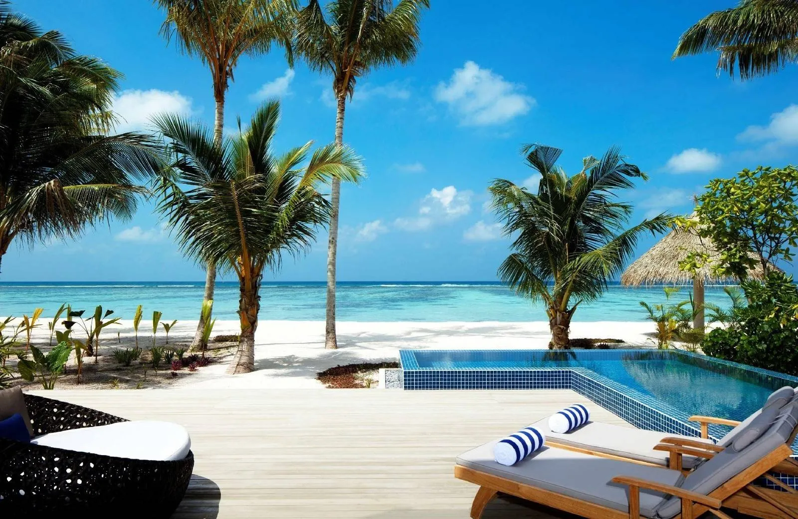 Radisson Blu Resort Maldives 5*