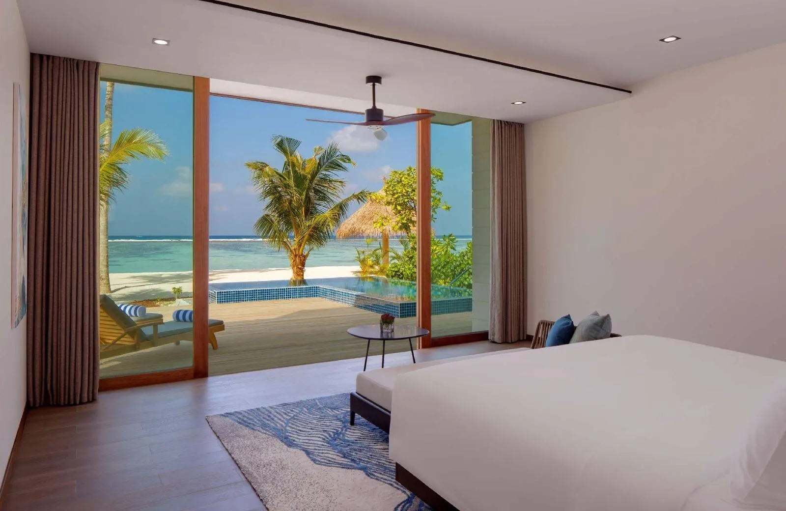 Radisson Blu Resort Maldives 5*