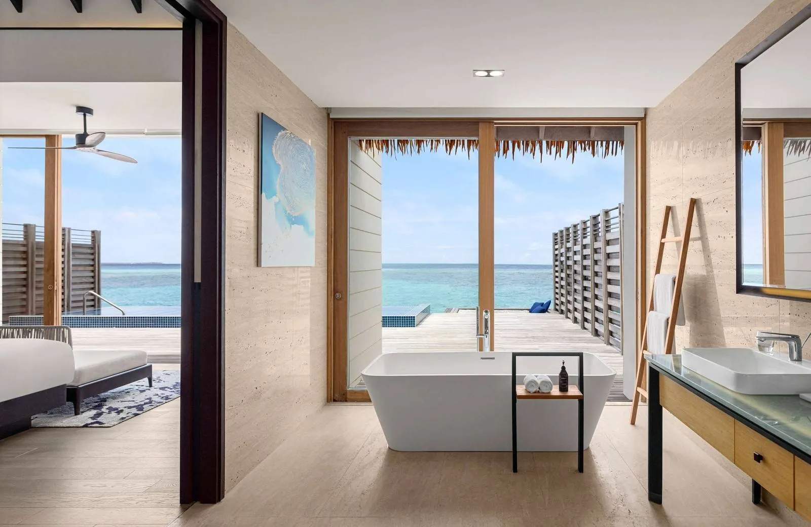 Radisson Blu Resort Maldives 5*