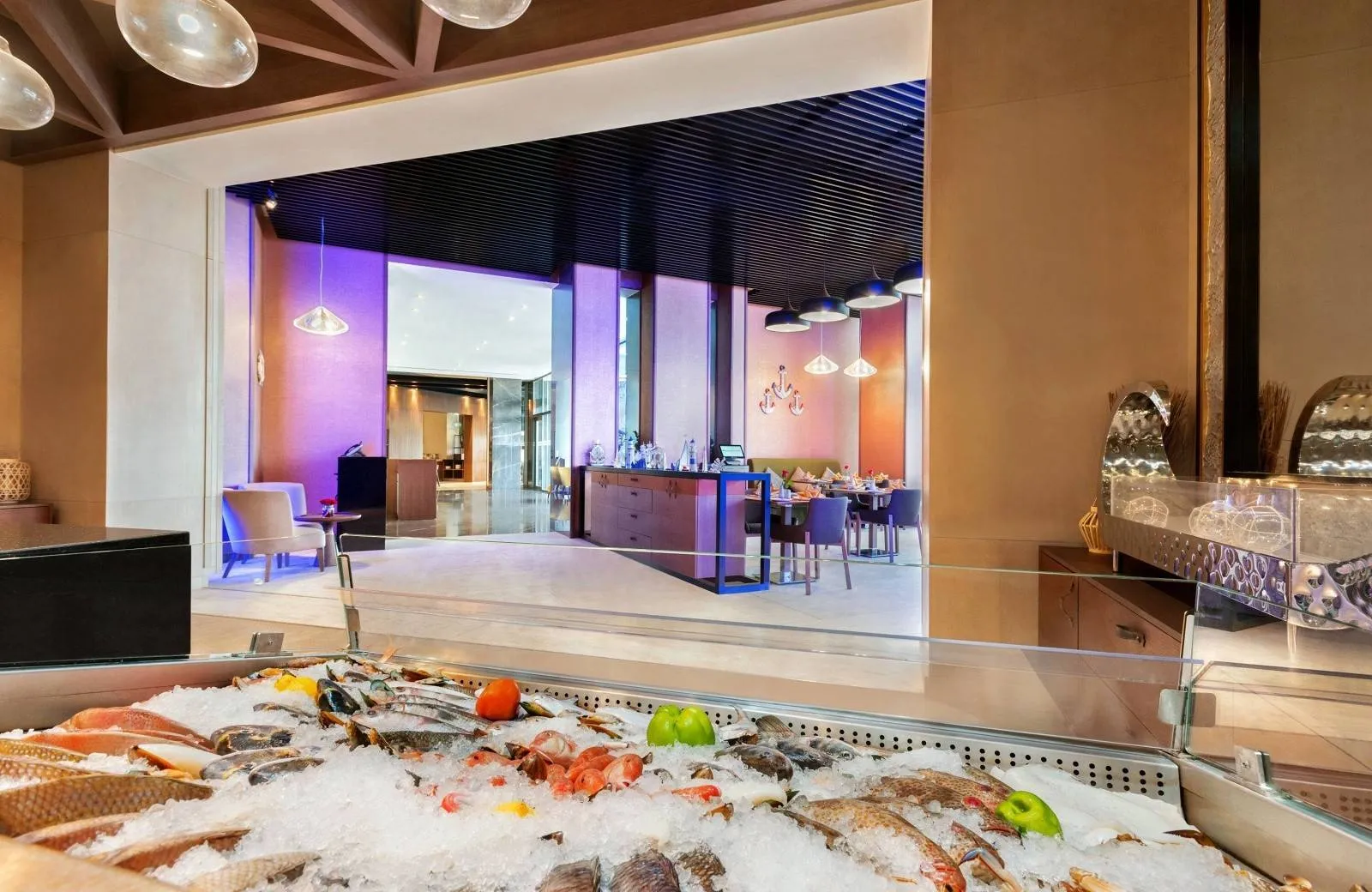 Wyndham Garden Ajman Corniche 4*