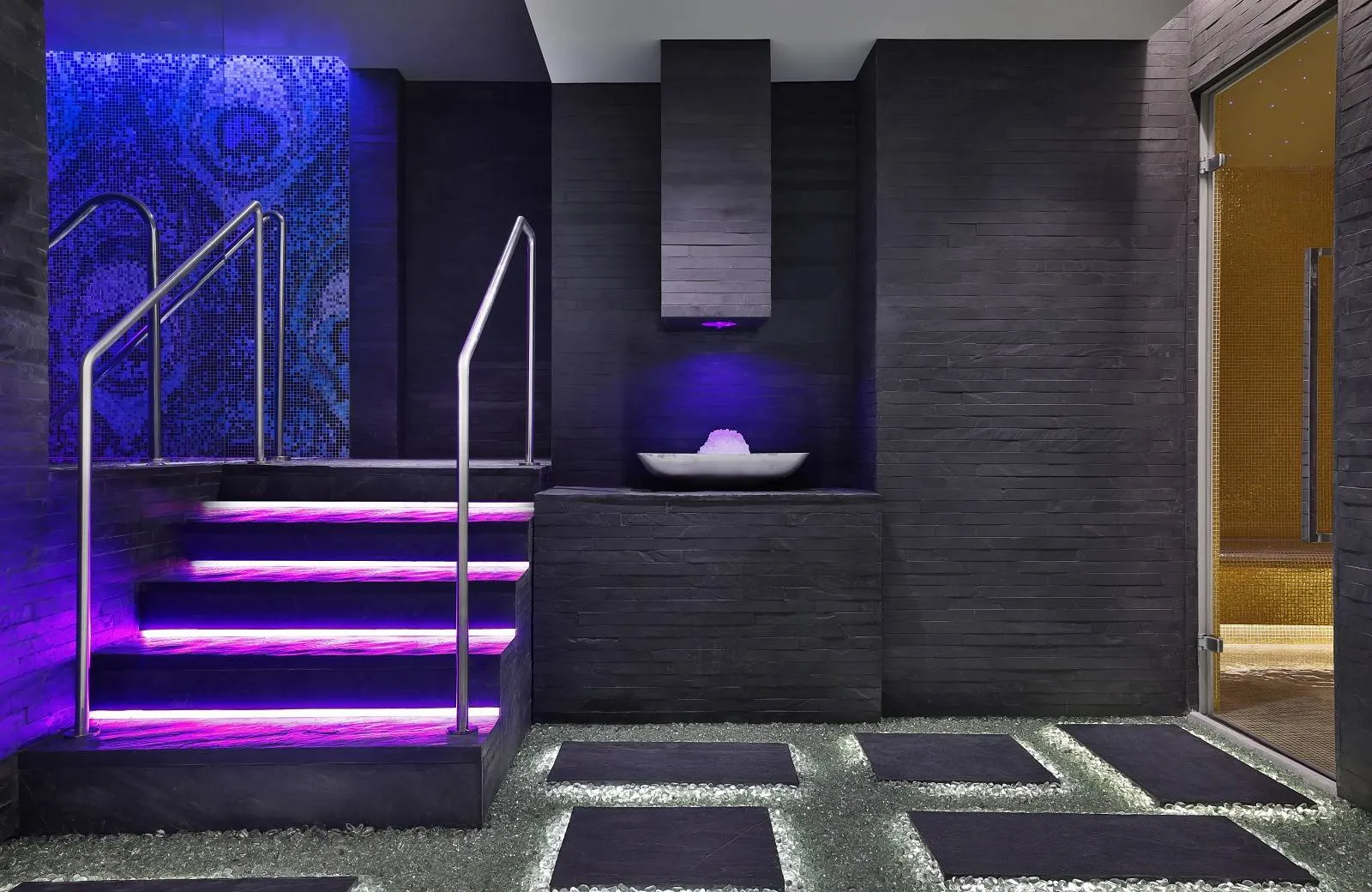 Hilton Dubai Palm Jumeirah 5*