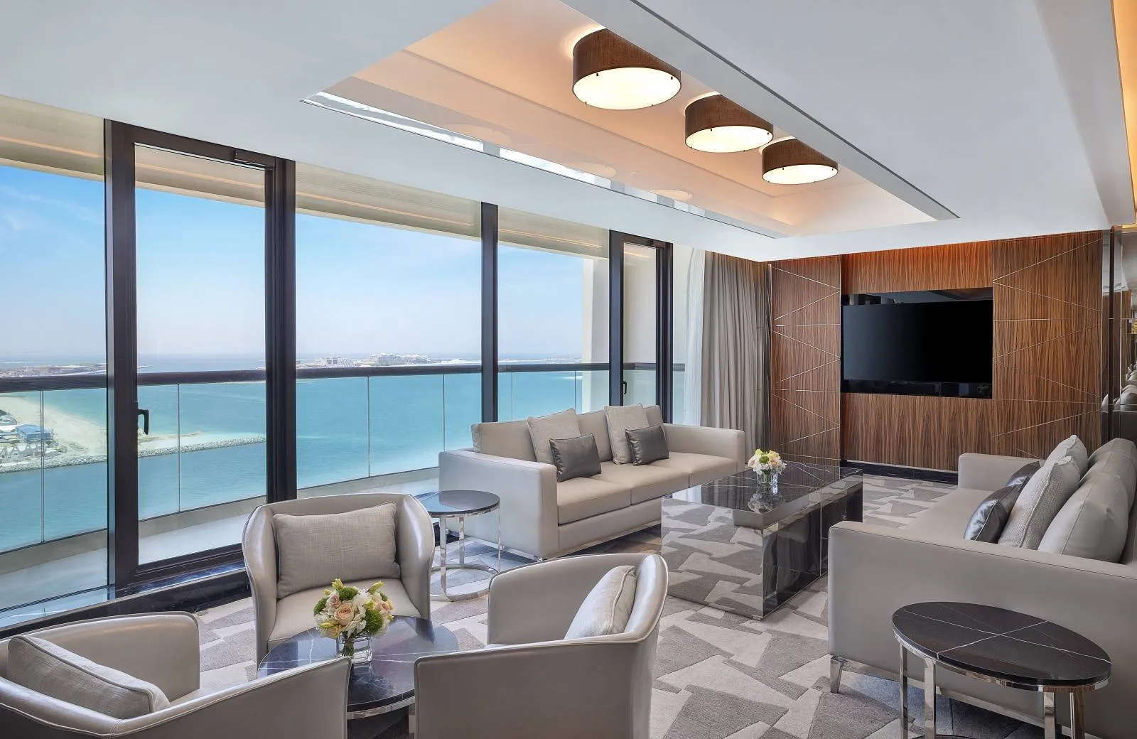 Hilton Dubai Palm Jumeirah 5*