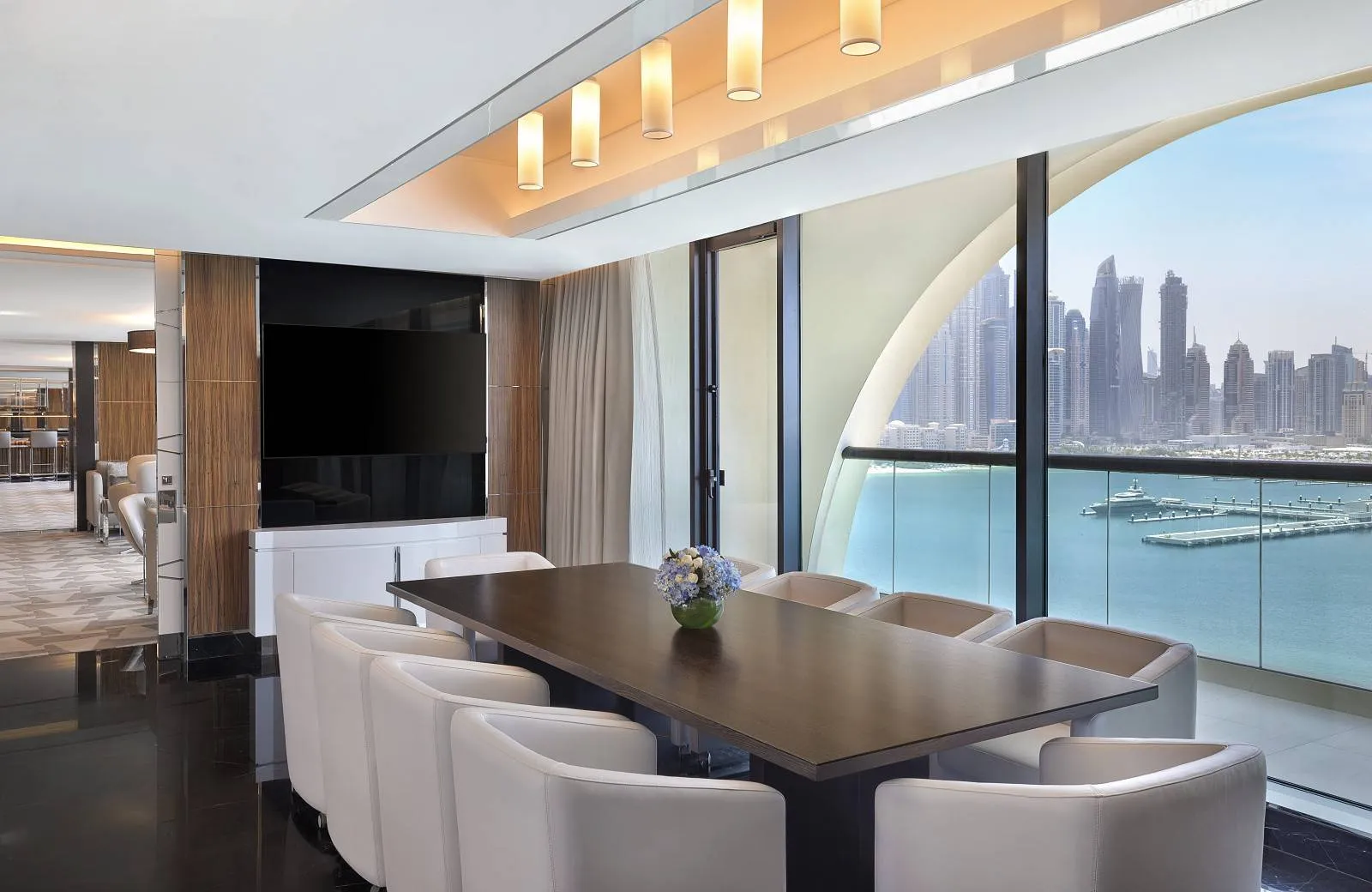 Hilton Dubai Palm Jumeirah 5*