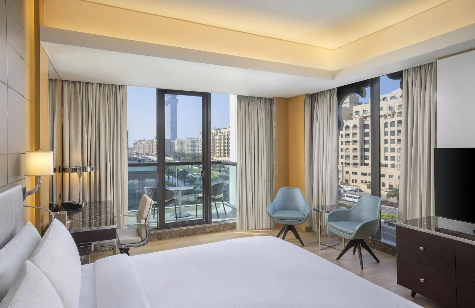 Hilton Dubai Palm Jumeirah 5*