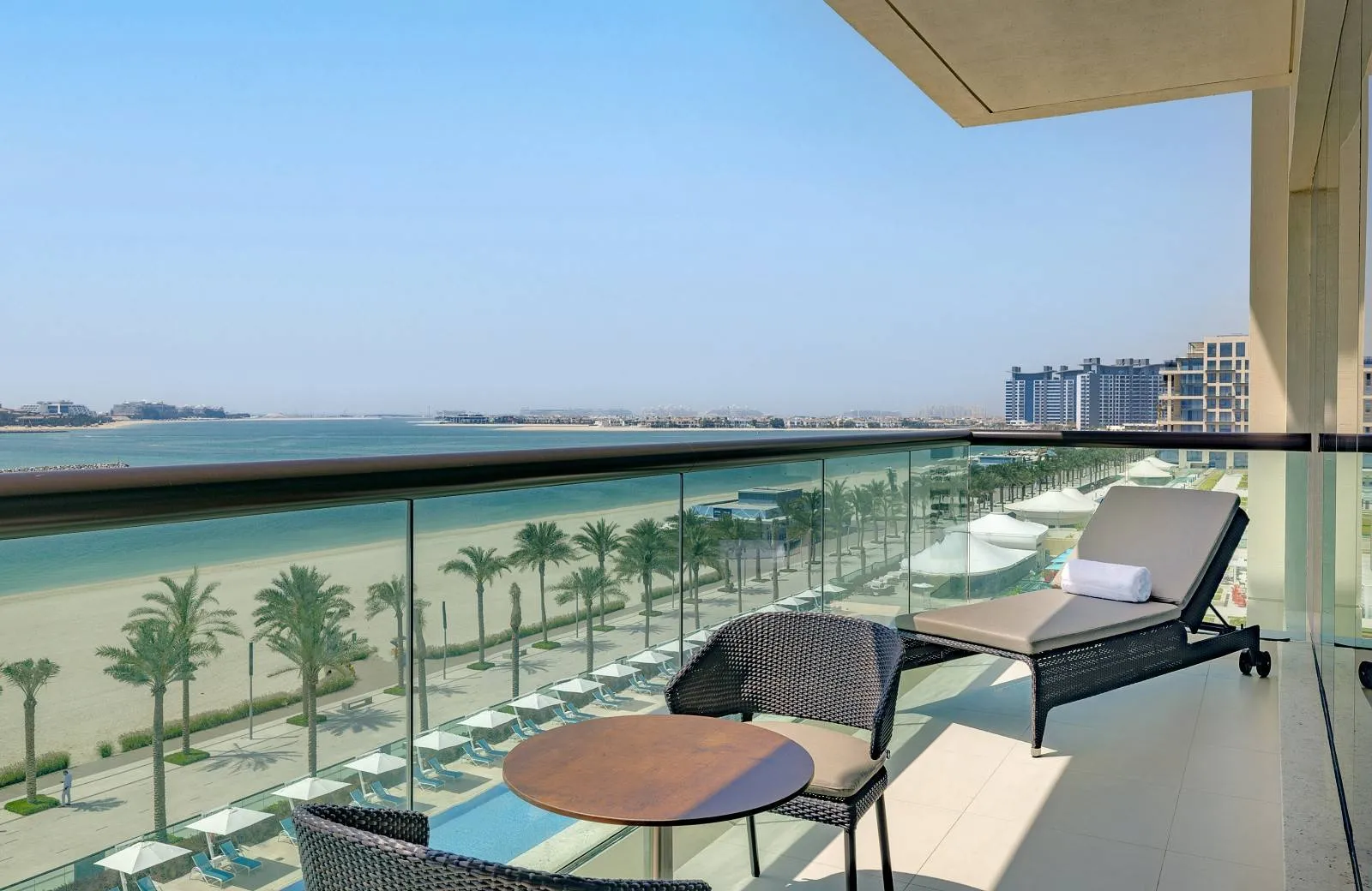 Hilton Dubai Palm Jumeirah 5*