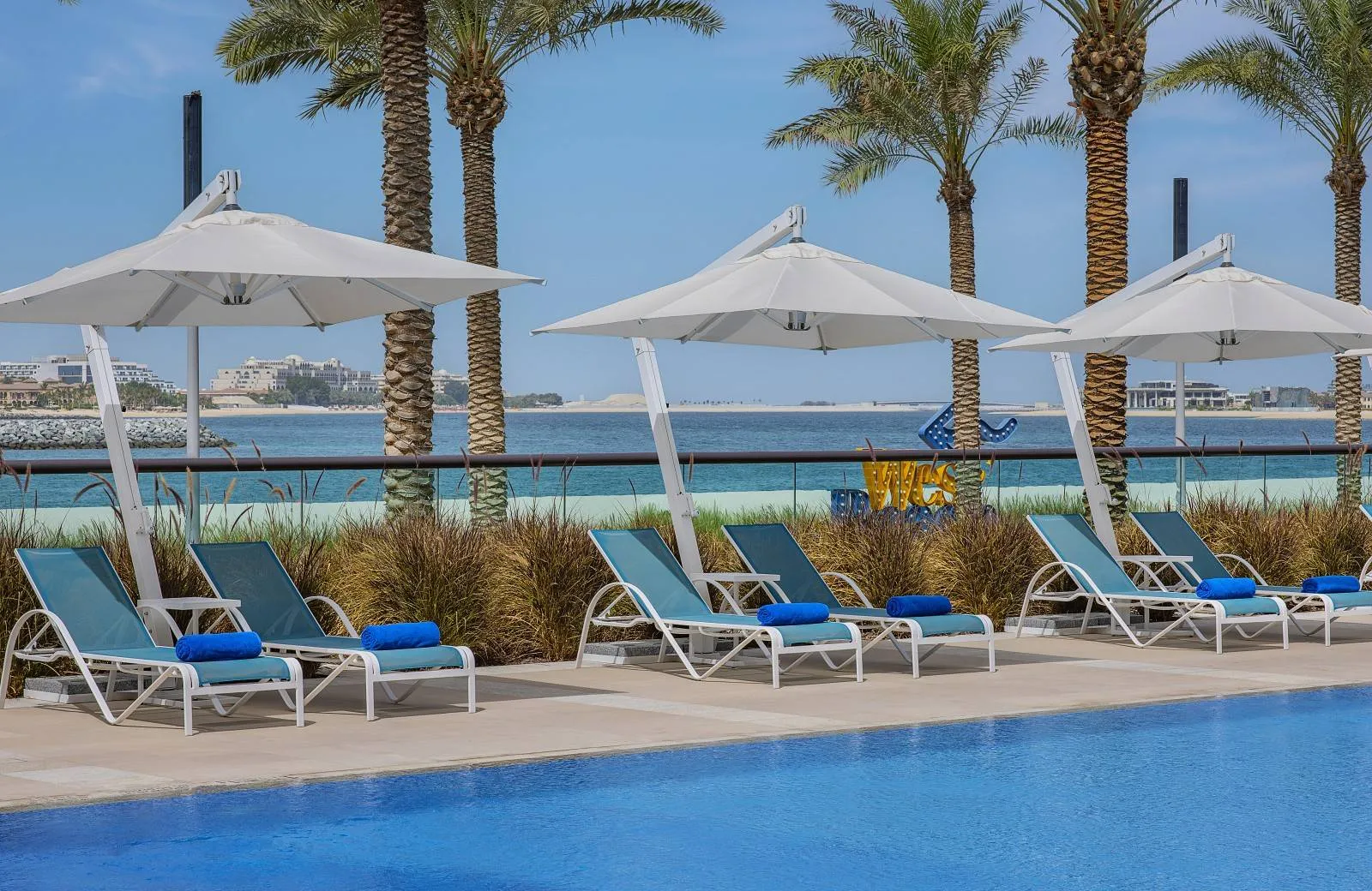 Hilton Dubai Palm Jumeirah 5*