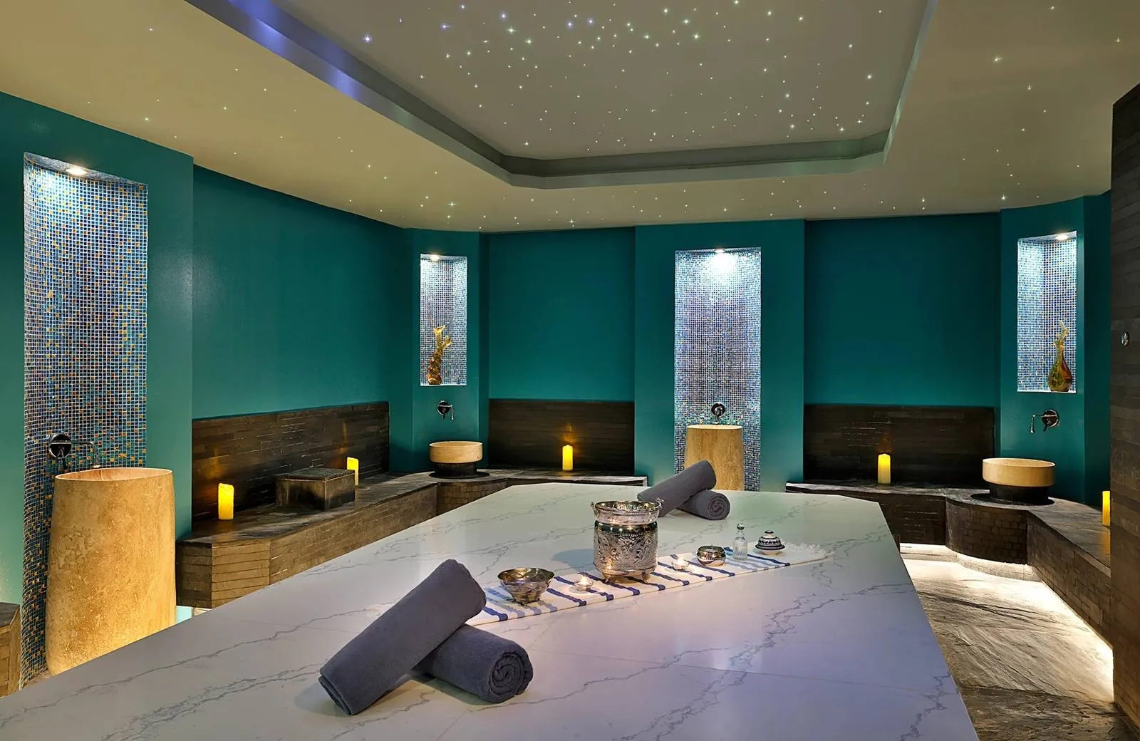 Hilton Dubai Palm Jumeirah 5*