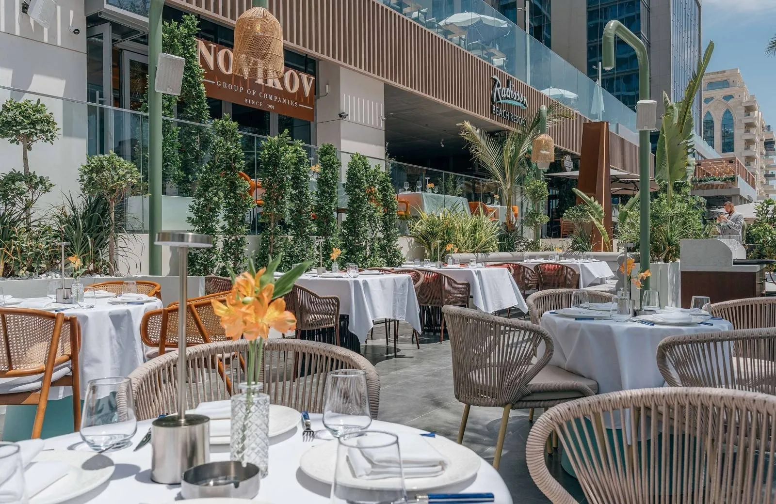 Radisson Beach Resort Palm Jumeirah 4*