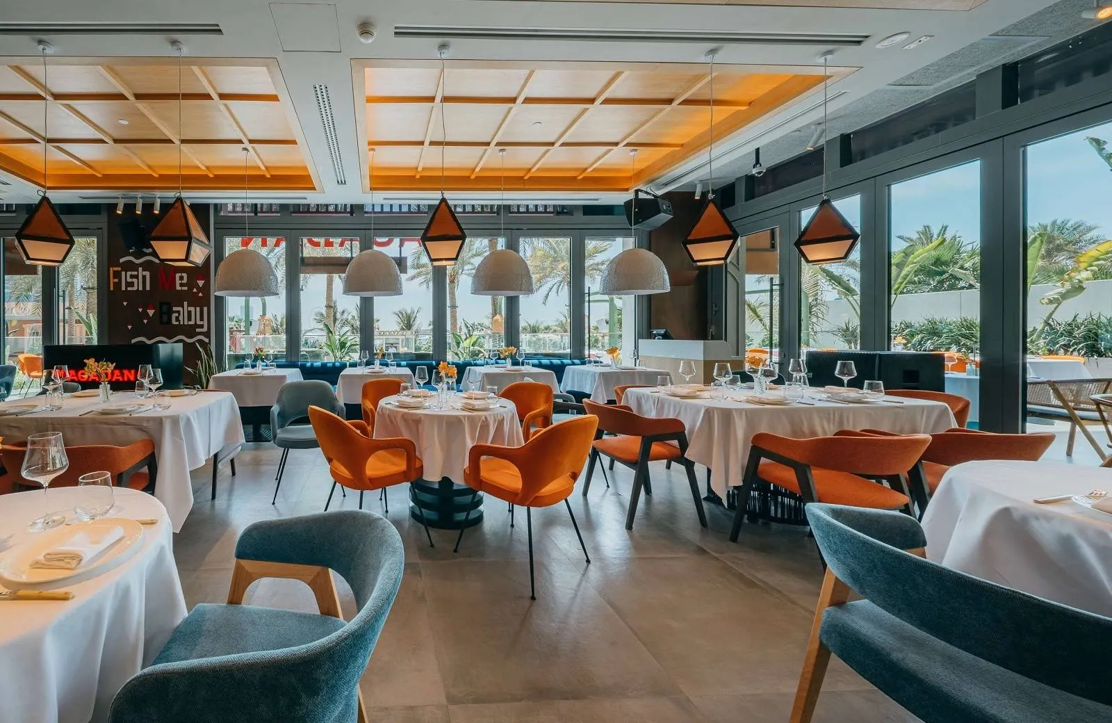 Radisson Beach Resort Palm Jumeirah 4*