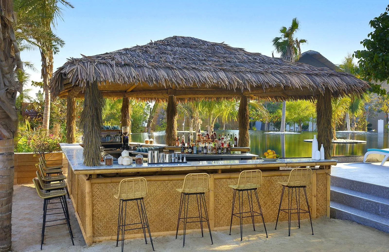 Anantara World Islands Dubai Resort 5*