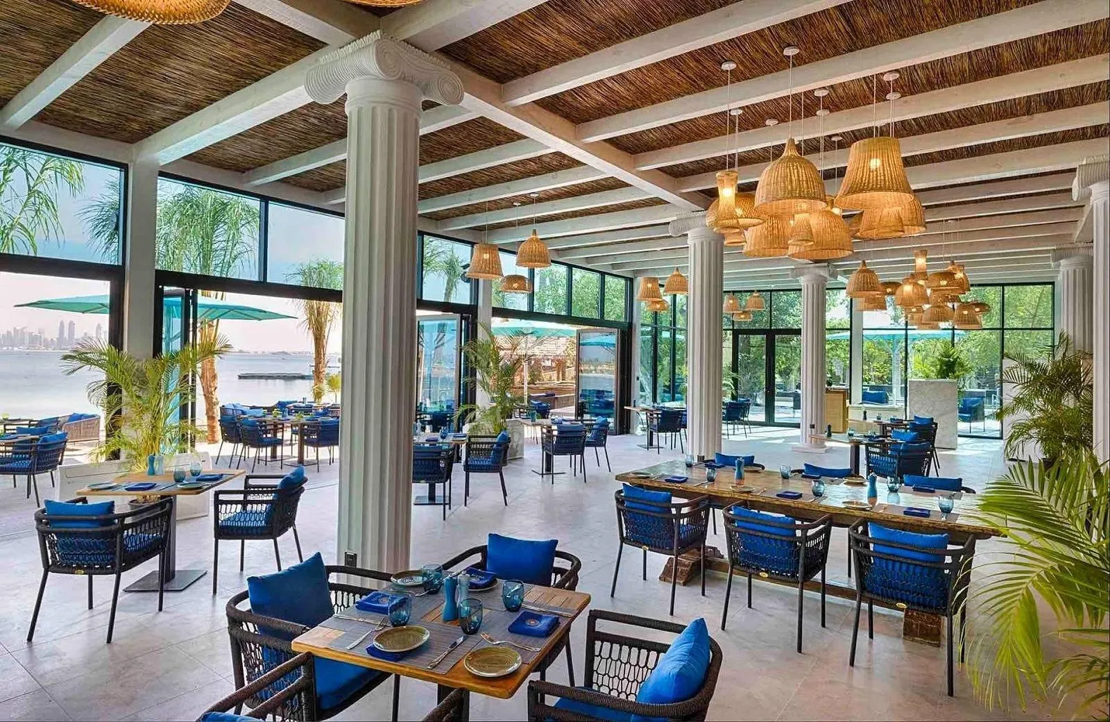 Anantara World Islands Dubai Resort 5*